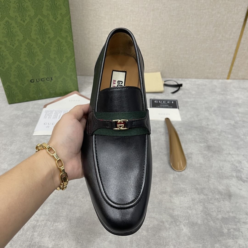 Gucci Leather Shoes